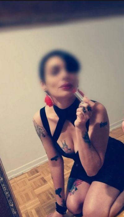 Элви Монтана, height: 157, weight: 55
