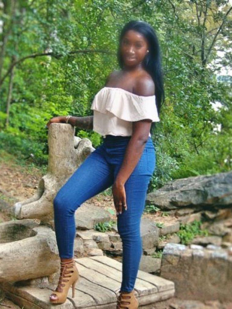 picture AshlynCharm (escorts)