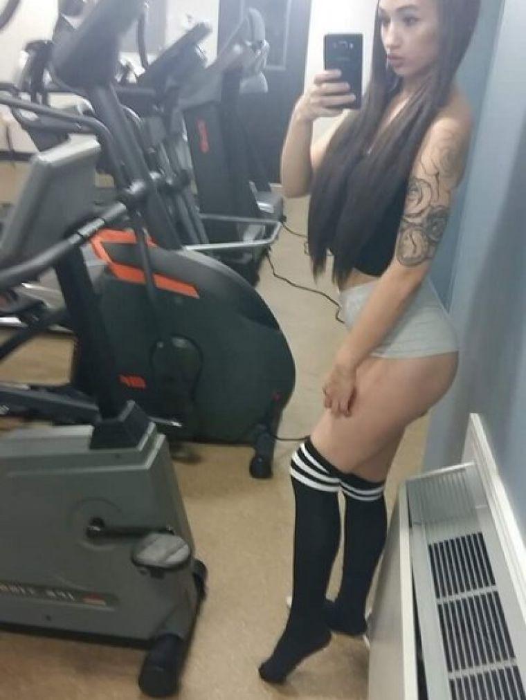 independent Kylie (Toronto)