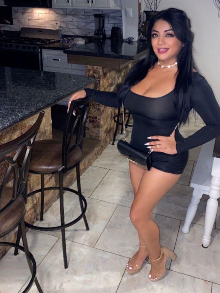 ANOOSH — escort ad and pictures