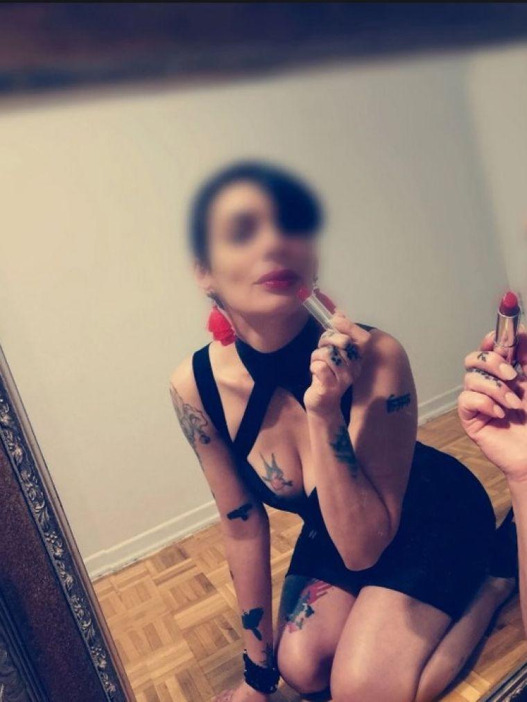 Элви Монтана, height: 157, weight: 55