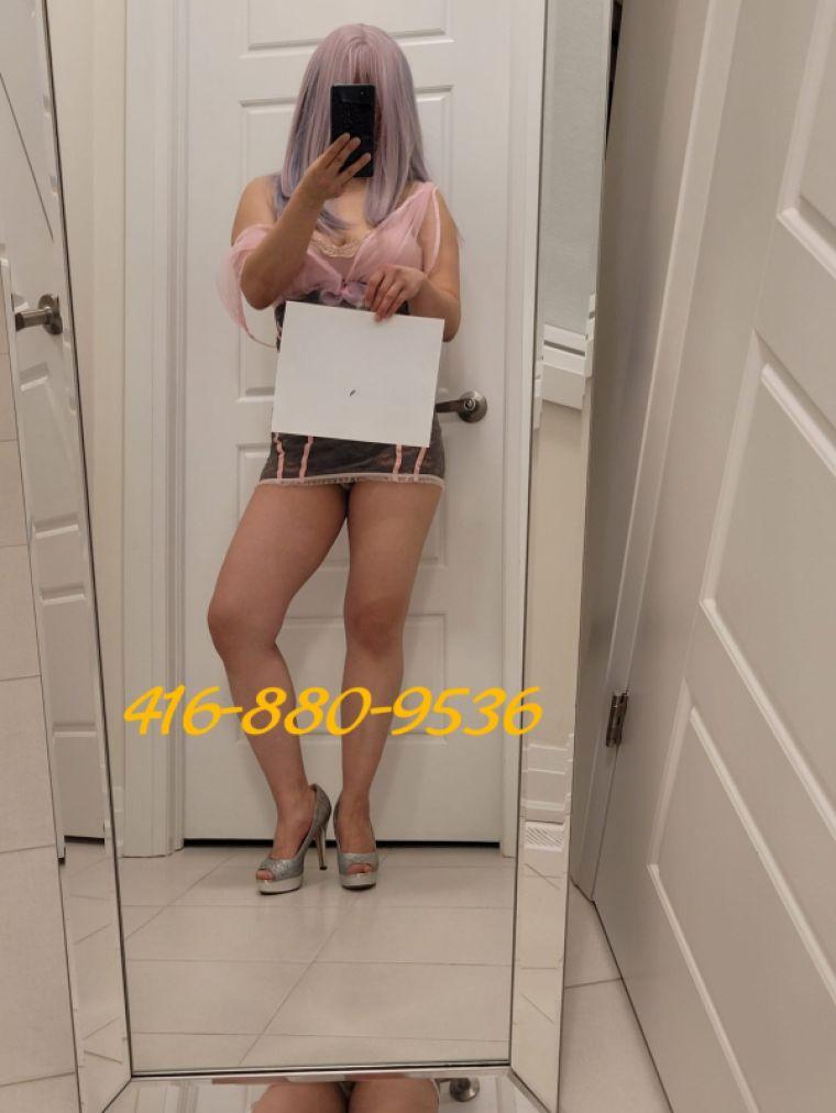 Mira Party Girl, Toronto